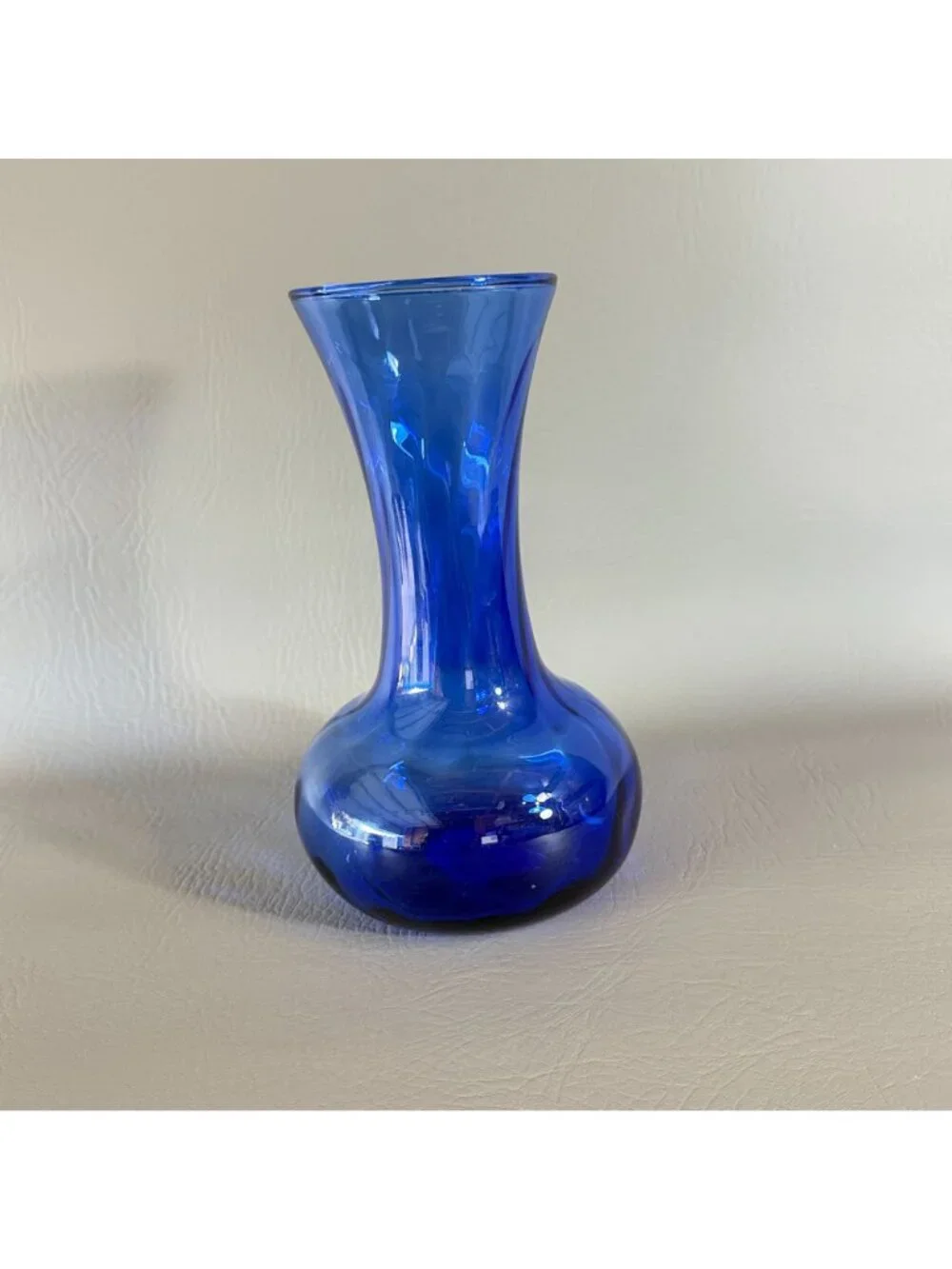 Vintage Indiana Glass Illusions Cobalt Blue Bud Vase Hourglass Onion Bulb 7.8